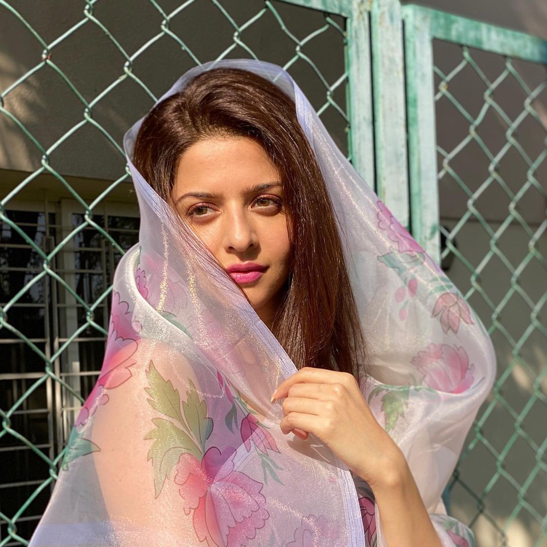 Vedhika4U 6 Слив Фото, Vedhika4U Слитые Горячие Фото 6