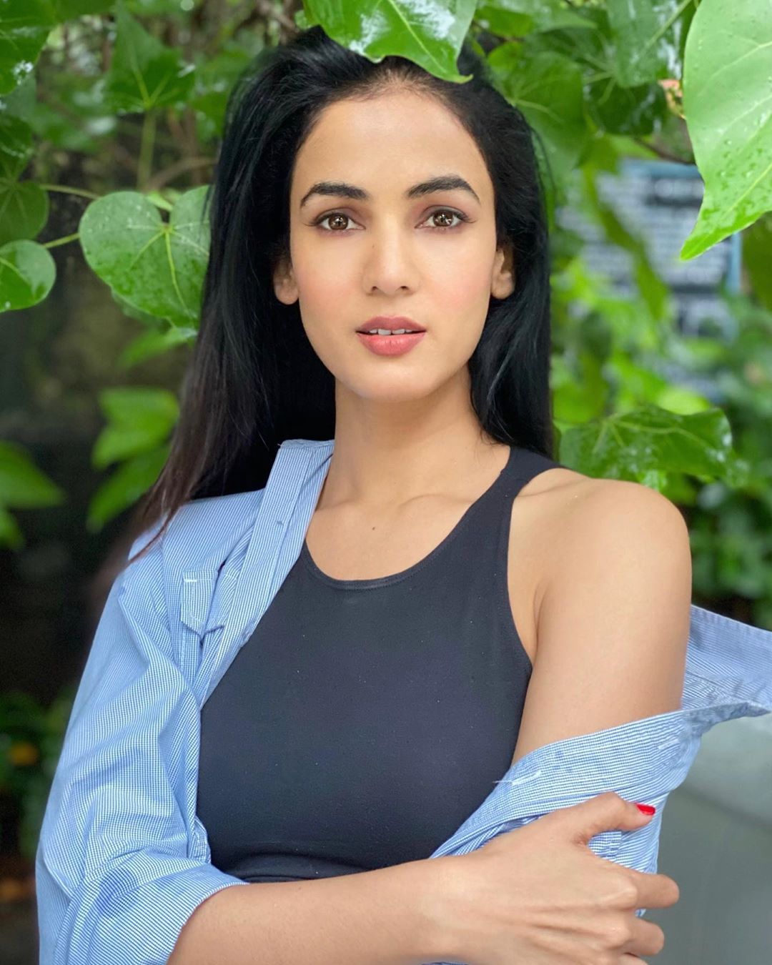 Sonal Chauhan 20 Слив Фото, Sonal Chauhan Слитые Горячие Фото 20