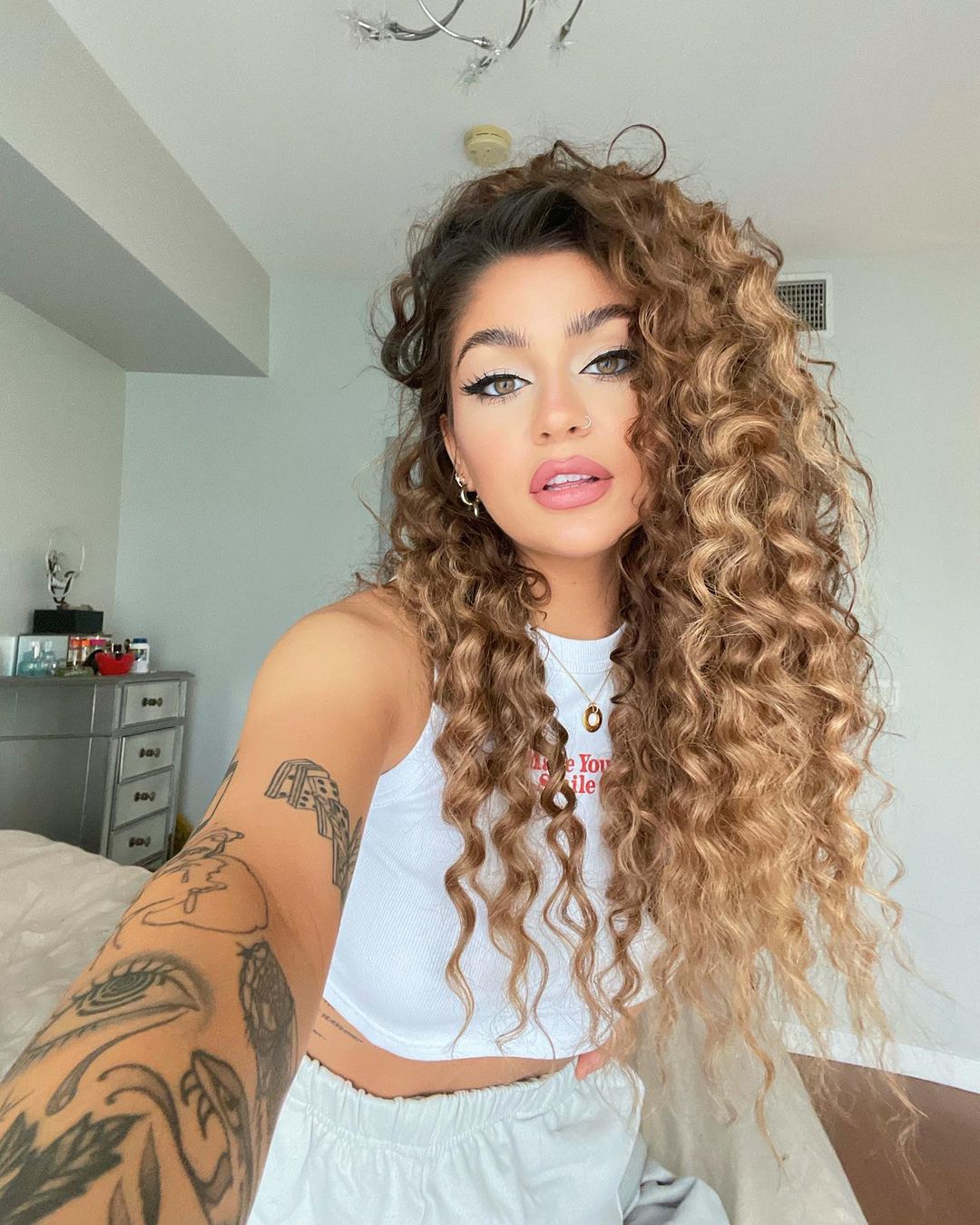 Andrea Russett 8 Слив Фото, Andrea Russett Слитые Горячие Фото 8