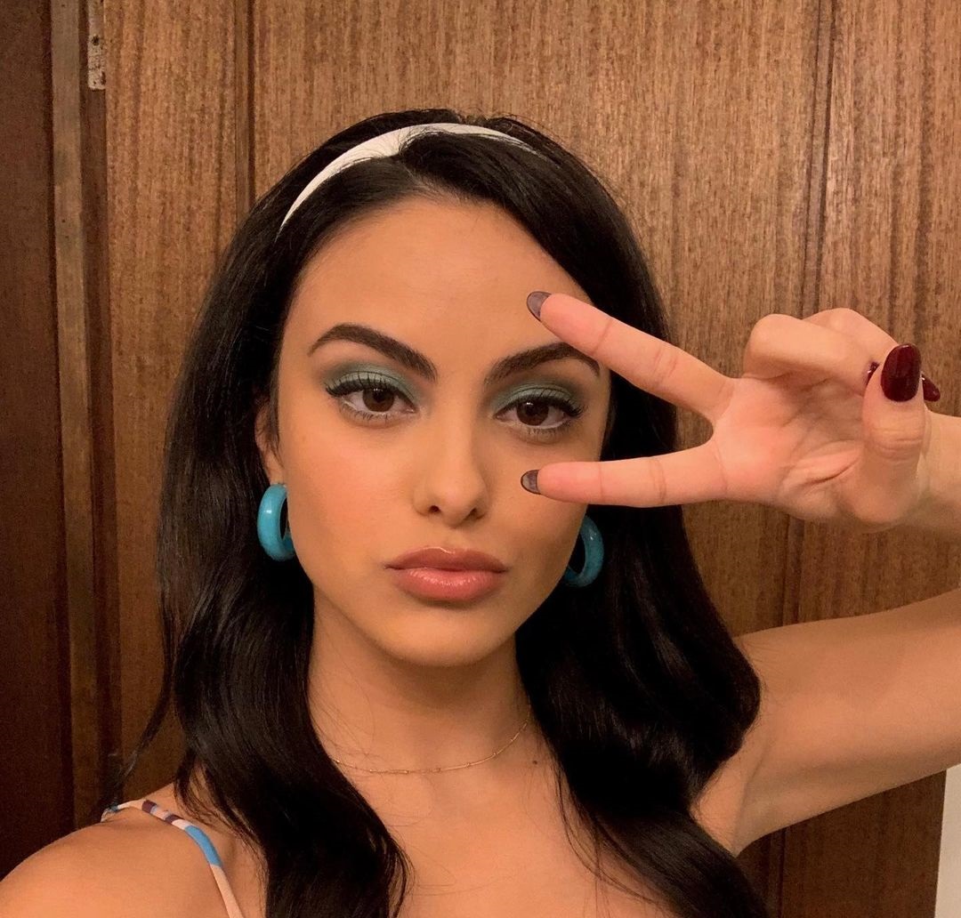 Camila Mendes 32 Слив Фото, Camila Mendes Слитые Горячие Фото 32