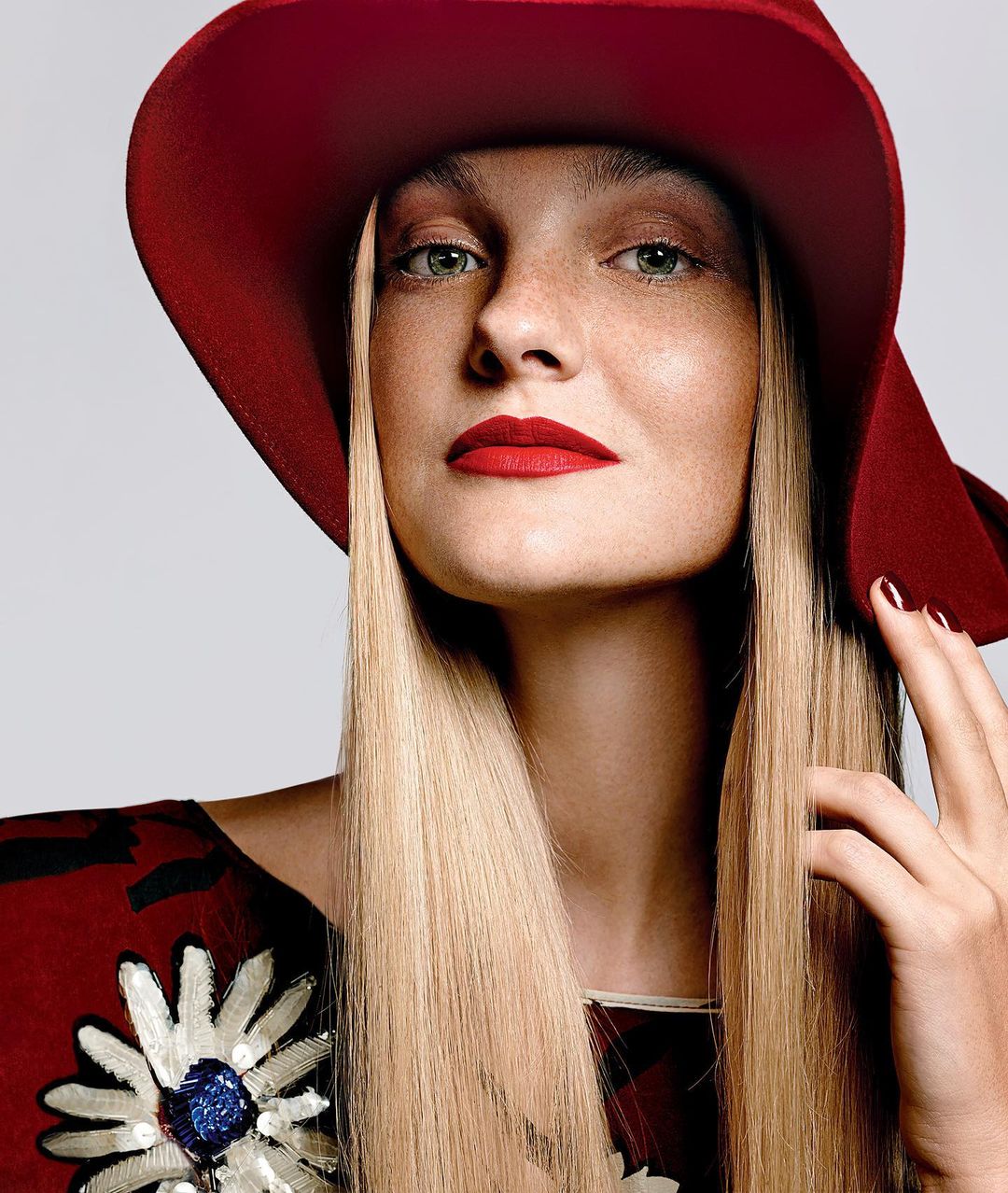 Caroline Trentini 32 Слив Фото, Caroline Trentini Слитые Горячие Фото 32