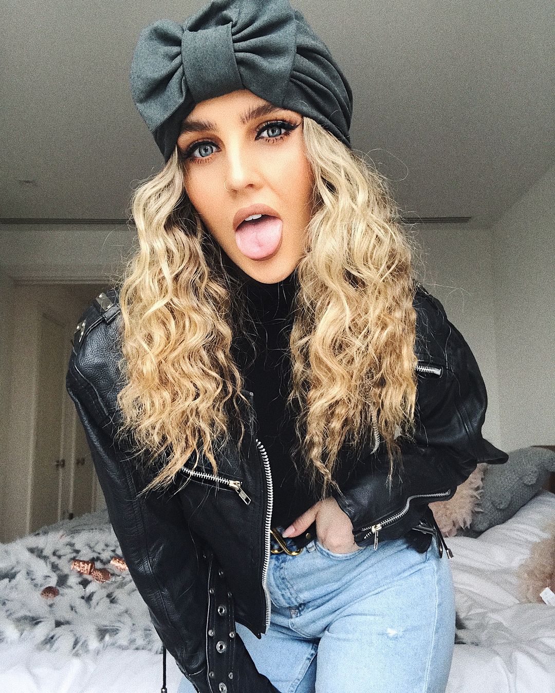 Perrie Edwards 10 Слив Фото, Perrie Edwards Слитые Горячие Фото 10