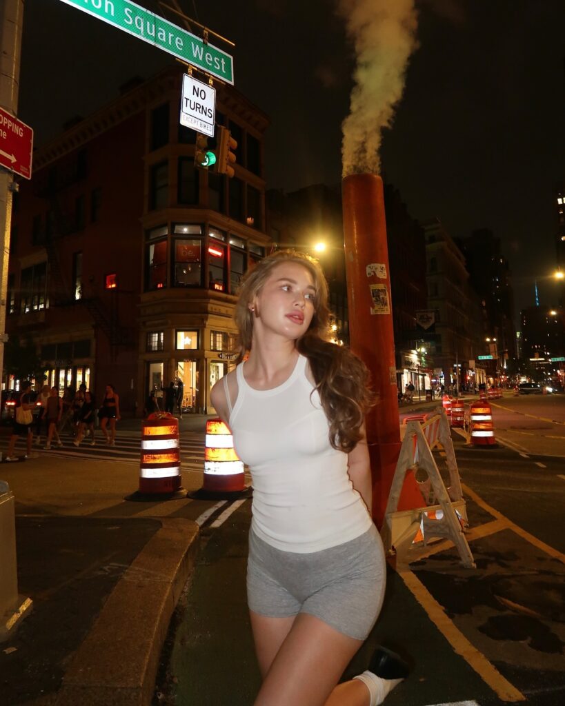 Слив Vika.newyork 23 Слитые Фото Слив Vika.newyork 22 Слив Фото, Слив Vika.newyork Слитые Горячие Фото 22